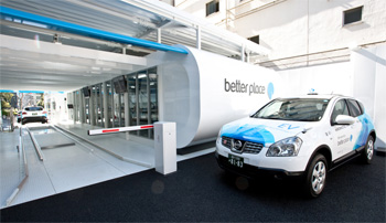 better-place-taxi La station d'échange de batteries Better Place à Tokyo